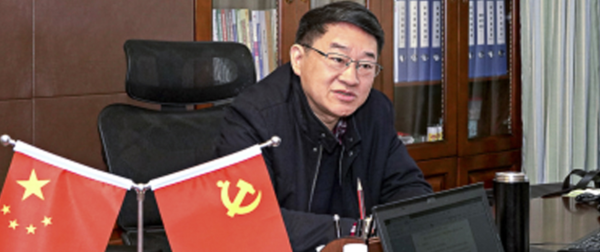 《四川日报》开年访谈——记者对话玩彩网集团党委书记、董事长任丁