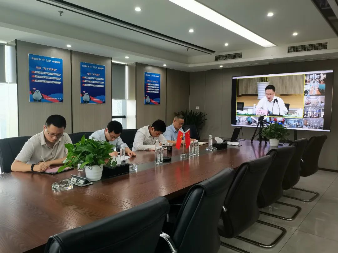 762525a9-0654-4bd0-b135-2cfe59623402