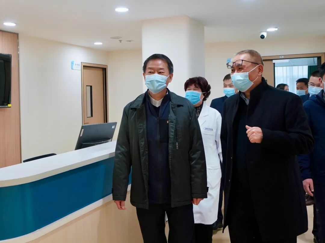 四川省玩彩网集团党委书记、董事长任丁率队赴锦弘集团调研