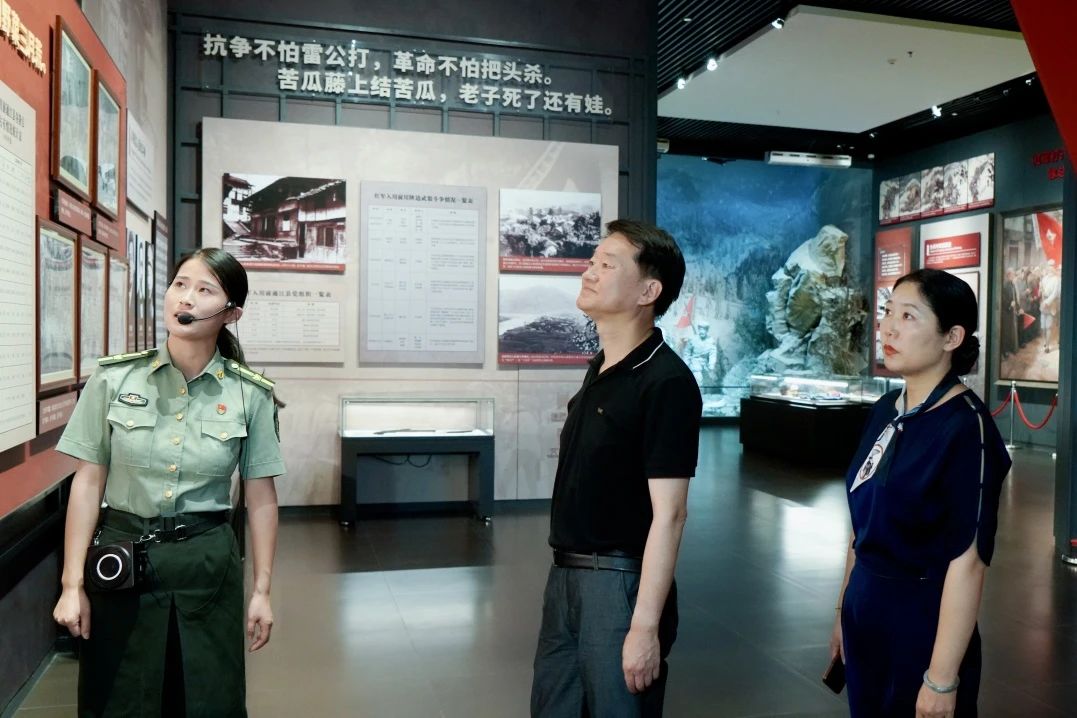 01fb52e9-7048-41e9-87e9-bdcc157e5916