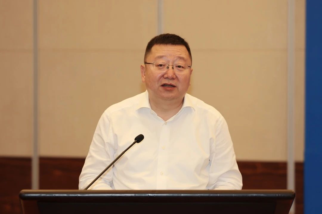 c2888f7b-99ea-4954-abcd-c88cb72be435